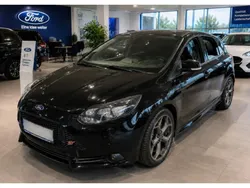 Ford focus 2.0 scti ecoboost 250 / boite meca / historique ford complet / 1er main