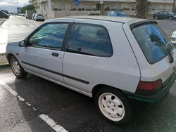 Renault Clio 1.4s