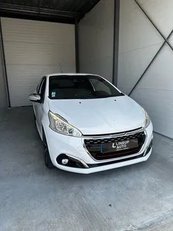 Peugeot 208 GTI état proche du neuf