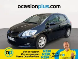 TOYOTA Auris 1.4D-4D Luna