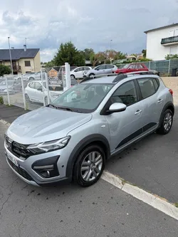 DACIA SANDERO STEPWAY 1.0 TCe 90 CH Excellent état – Faible kilométrage – Garantie nationale incluse
