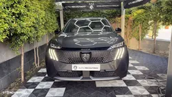 Peugeot 5008 1.2 Hybrid Allure e-DCS6