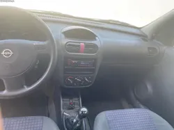 Opel Corsa 1.2