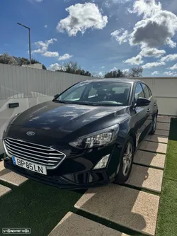 Ford Focus 1.0 EcoBoost S&S Aut. TITANIUM