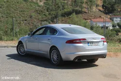 Jaguar XF 2.7 V6 Luxury