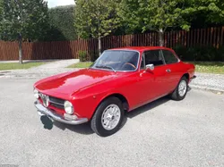 Alfa Romeo GT 1300 GT Júnior