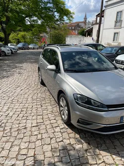 VW Golf Variant 1.6 TDi Highline