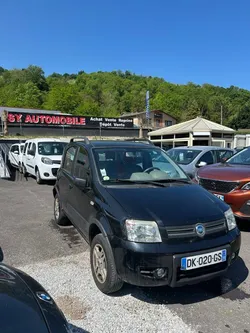 Fiat Panda 4x4 Climbing
