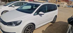 VOLKSWAGEN Touran 2.0TDI Advance DSG