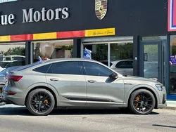 Audi E-tron sportback Q8 313ch