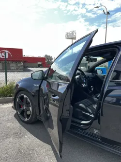 Volkswagen Golf GTI 2.0 TSI