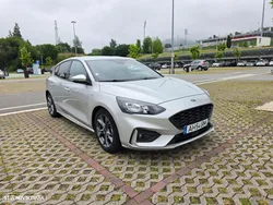 Ford Focus 1.0 EcoBoost MHEV ST-Line