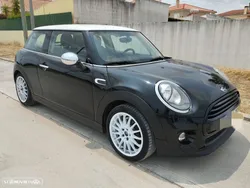 MINI 3 Portas Cooper D Auto