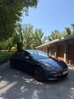 🏎️ Tesla Model 3 Grande autonomie Long range AWD Phase 2 – Autopilote – TVA✅– 2021 – Très bon état
