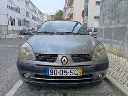 Renault Clio 1.5 dci 65cv 5 lugares