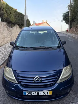 Citroën C3 1.1 de garagem muito estimado