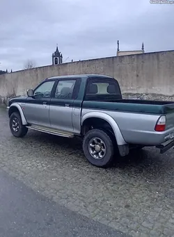 Mitsubishi L200 2.5 Starkar