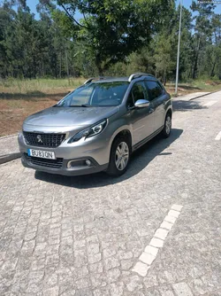 Peugeot 2008 1.2 Style 110 CV