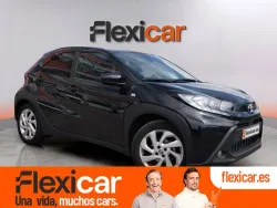 TOYOTA Aygo 70 x-play x-shift