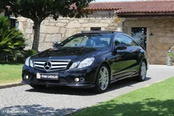 Mercedes-Benz E 250 CGi Avantgarde BlueEfficiency Auto