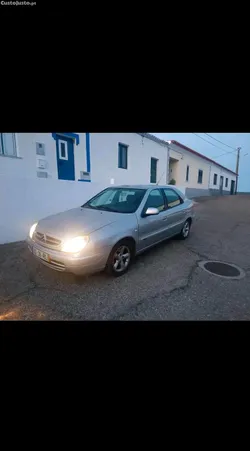 Citroën Xsara 1.4 gasolina ano 2001