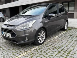 Ford B-Max Titanium