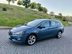 Opel Astra Sports Tourer 1.6CDTI em estado novo