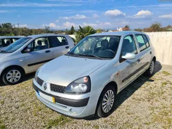 Renault Clio 1.2 16V 75cv