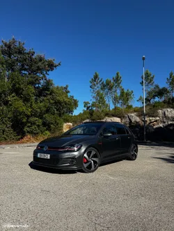 VW Golf 2.0 TSI GTI Performance