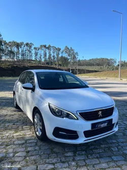 Peugeot 308 1.5 BlueHDi Business Line
