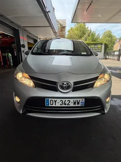 TOYOTA Verso Phase 2 (AU-ZG) 1.6 D-4D 16V 112 cv toit panoramique