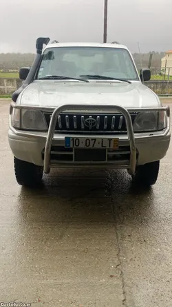 Toyota Land Cruiser KZJ90