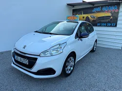 Peugeot 208 Like 1.2i 68cv 50.000km 02/2019