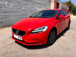 VOLVO V40 T2 Momentum