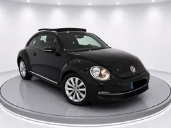 VOLKSWAGEN NEW BEETEL 1.6 TDI 105 ch carat