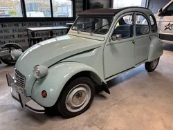 Citroen 2cv6 vert jade restauree 1981