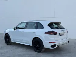 Porsche Cayenne Porsche Cayenne GTS 3.6 V6 Biturbo 440 CV (2017)