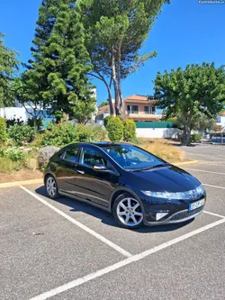 Honda Civic 1.8 I-Vtec Executive