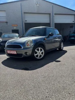 Mini 1.4 ess série one climatisé