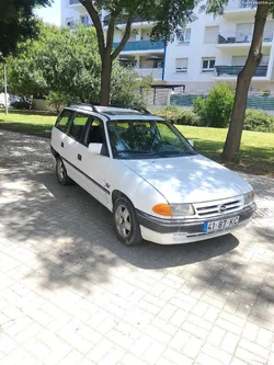 Opel Astra izuso