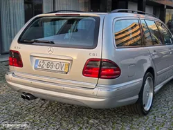 Mercedes-Benz E 320