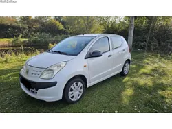 Nissan Pixo apenas 55 mil kms e com ar condicionado