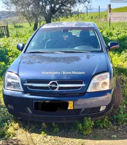 Opel Vectra 2.2 dti