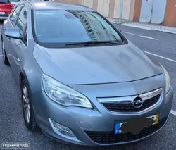 Opel Astra 1.3 CDTI Cosmo