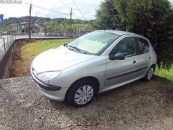 Peugeot 206 1.1