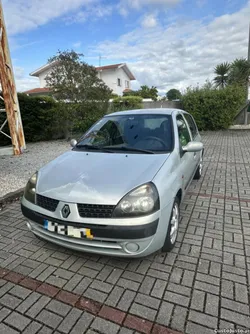 Renault Clio 1.2 16v "Empecavel" Preço negociável"