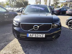 Volvo XC 40 1.5 T2 Momentum
