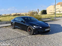Tesla Model S 75D AWD