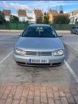 VOLKSWAGEN Golf Variant 1.6 Conceptline 105