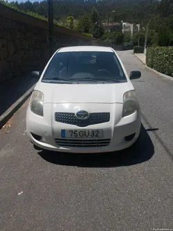 Toyota Yaris 1.4 d4d 5 lugares